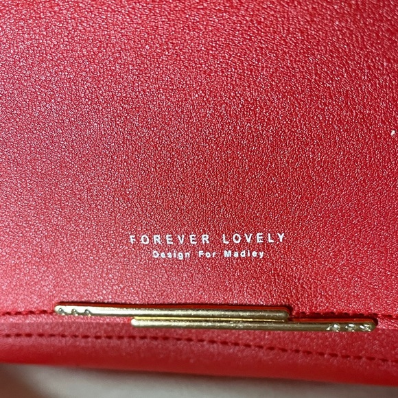 Forever Lovely Red Crossbody /Clutch Bag Roomy Forever Lovely Design for Madley - Picture 2 of 7